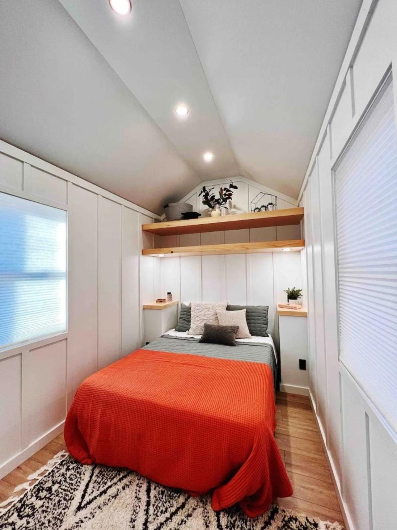 The Endeavor Tiny Home! Elizabethtown Eksteriør billede