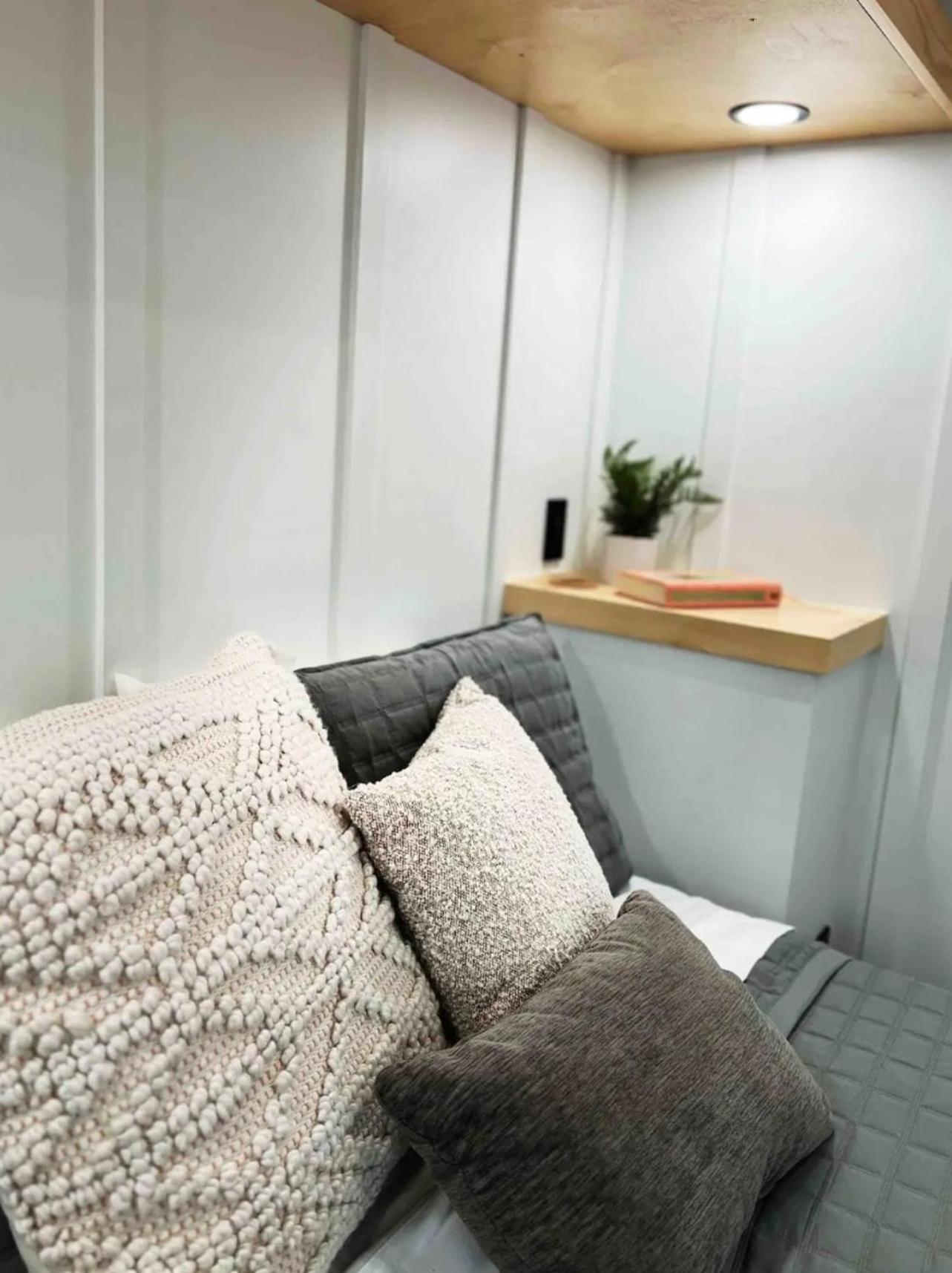 The Endeavor Tiny Home! Elizabethtown Eksteriør billede